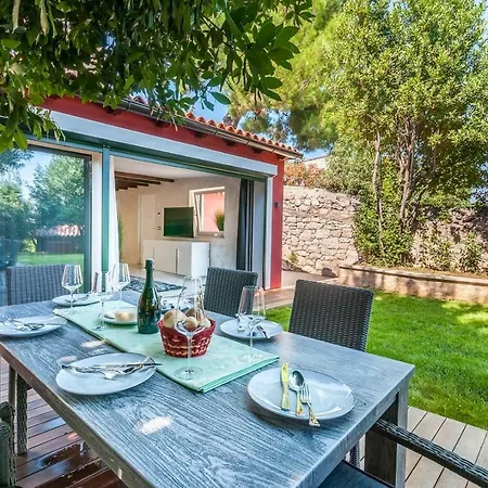 Fema Villa Rovigno