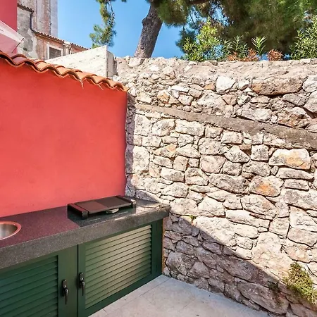 Villa Fema
